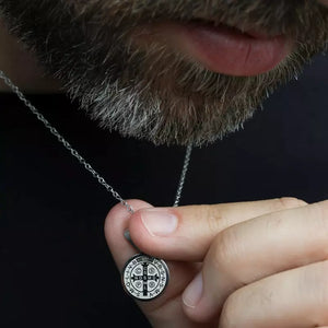 Colar_de_Sao_Bento_Aco_Inoxidavel_Santo_Altar_5