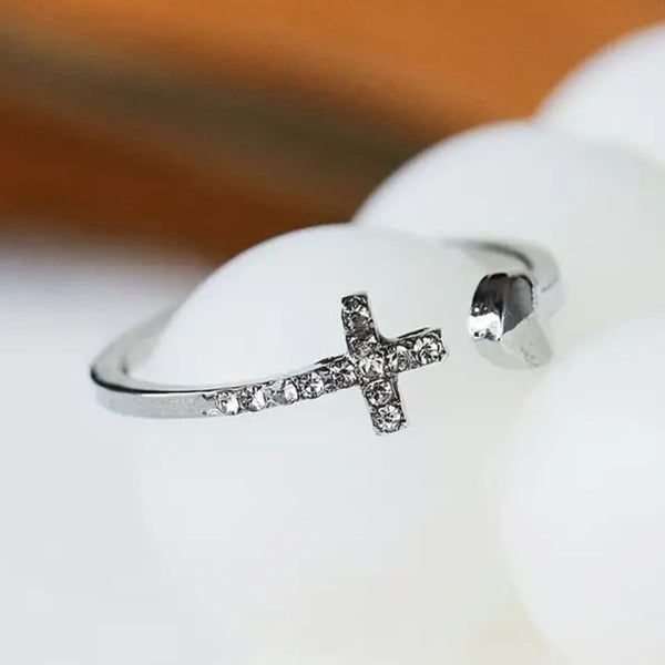Anel_Feminino_de_Prata_Coracao_e_Cruz_Ajustavel_Santo_Altar_1