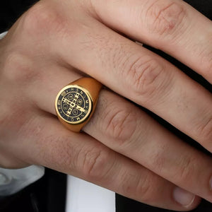 Anel_Sao_Bento_Dourado_Medalha_de_Sao_Bento_Santo_Altar_2