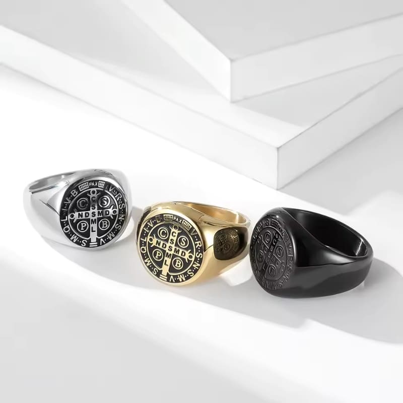 Anel_Sao_Bento_Preto_Medalha_de_Sao_Bento_Santo_Altar_50