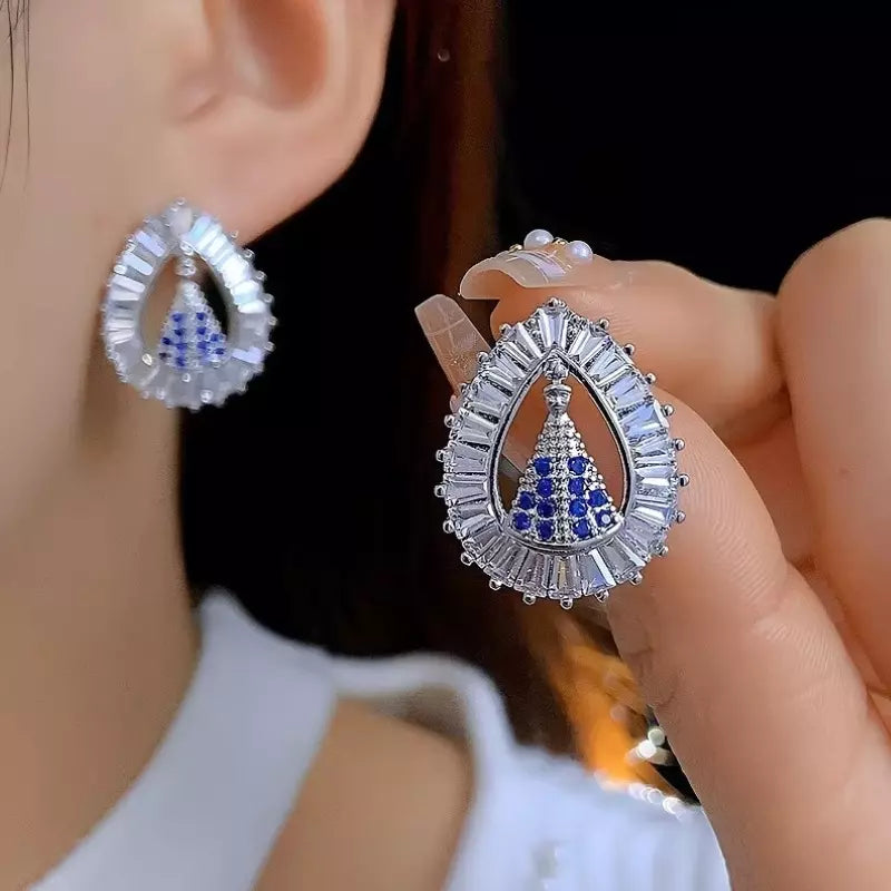 Brinco Nossa Senhora Aparecida Gota com Zircônia Grande Santo Altar