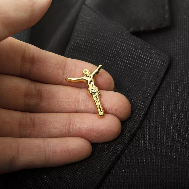 Broche_para_Roupa_Terno_Dourado_Jesus_Cristo_Crucificado_Santo Altar_13