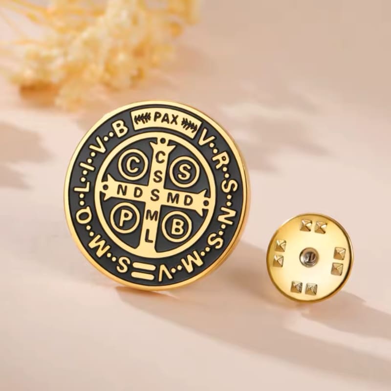 Broche para Roupa e Terno Cruz de São Bento Santo Altar