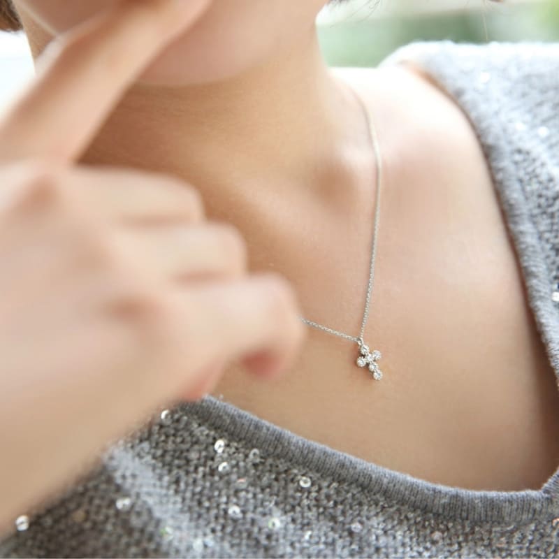 Colar Feminino Prata Pingente Crucifixo Brilhante Santo Altar 4