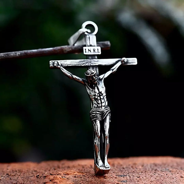 Colar_Masculino_Prata_Crucifixo_Pingente_Jesus_Cristo_Santo_Altar_1