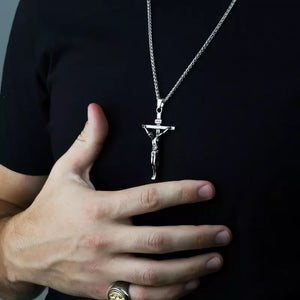 Colar_Masculino_Prata_Crucifixo_Pingente_Jesus_Cristo_Santo_Altar_14