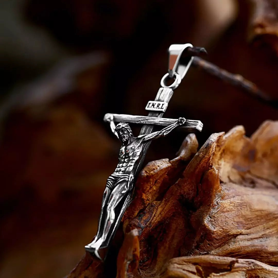 Colar_Masculino_Prata_Crucifixo_Pingente_Jesus_Cristo_Santo_Altar_5