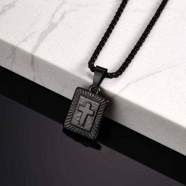 Colar_Masculino_Preto_Pingente_Crucifixo_Medalha_Santo_Altar_3
