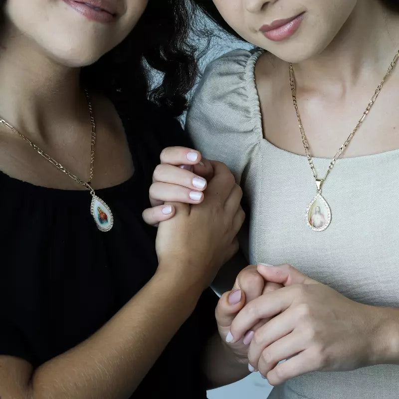 Colar_Pingente_Sagrado_Coracao_de_Jesus_Ajustavel_Zirconia_Santo_Altar_2