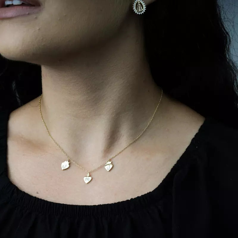 Colar_Sagrada_Familia_Coracoes_Jesus_Maria_e_Jose_Santo_Altar_4