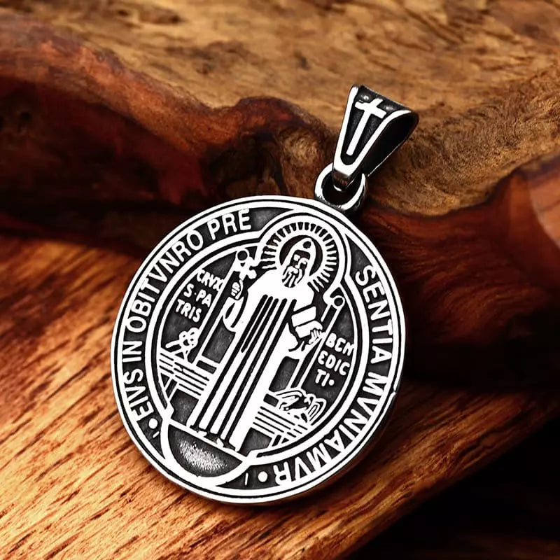 Colar_de_Sao_Bento_Medalha_de_Sao_Bento_Aco_Santo_Altar_8
